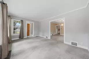 132 S Adams St, Hinsdale, IL 60521 - Photo 5