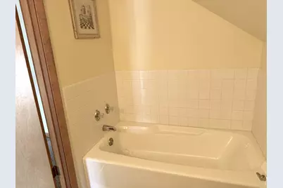 1511 St Vincents Avenue, Lasalle, IL 61301 - Photo 15