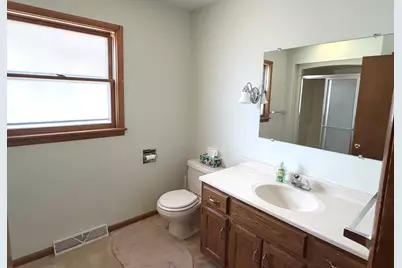 1511 St Vincents Avenue, Lasalle, IL 61301 - Photo 7