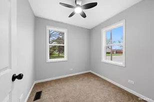 3300 Butler Ave, Steger, IL 60475 - Photo 7