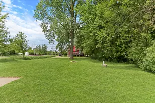 13719 W Wadsworth Rd, Wadsworth, IL 60083 - Photo 33