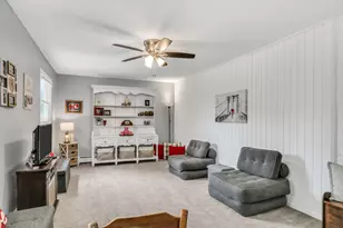 13719 W Wadsworth Rd, Wadsworth, IL 60083 - Photo 17