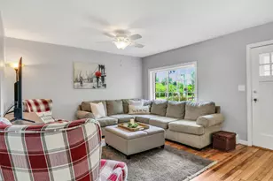13719 W Wadsworth Rd, Wadsworth, IL 60083 - Photo 5