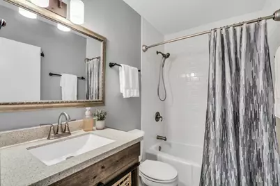 13719 W Wadsworth Road, Wadsworth, IL 60083 - Photo 21