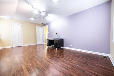 6611 W Foster Avenue, Chicago, IL 60656 - Photo 21