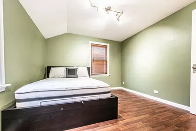 6611 W Foster Avenue, Chicago, IL 60656 - Photo 29
