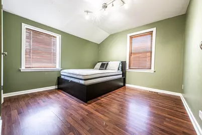6611 W Foster Avenue, Chicago, IL 60656 - Photo 27