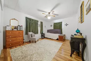 402 E 19th St, Sterling, IL 61081 - Photo 27