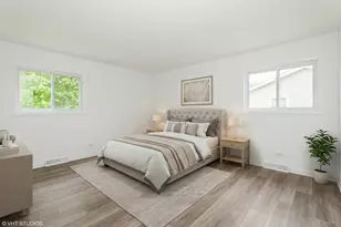 319 Shirley Ct, Wheaton, IL 60187 - Photo 13