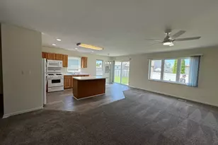 924 Bergera Street W, Braidwood, IL 60408 - Photo 3