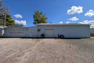 21 E Romeo Rd, Romeoville, IL 60446 - Photo 25