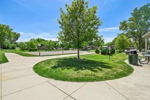 18W074 Jamestown Ln, Villa Park, IL 60181 - Photo 31