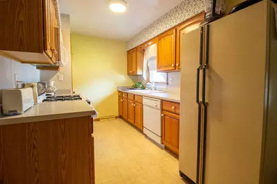 18538 Oak Avenue, Lansing, IL 60438 - Photo 9