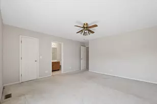 157 Louise Ct, Wood Dale, IL 60191 - Photo 11