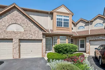 157 Louise Court #157, Wood Dale, IL 60191 - Photo 1