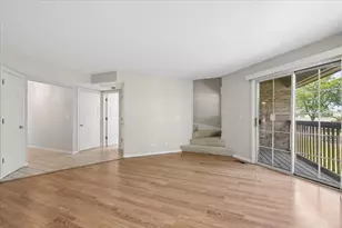 157 Louise Ct, Wood Dale, IL 60191 - Photo 3