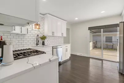 15622 Kenwood Avenue, South Holland, IL 60473 - Photo 5