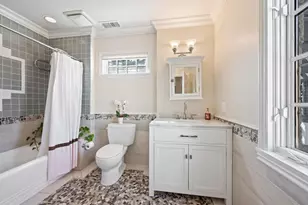 110 Kenilworth Ave, Kenilworth, IL 60043 - Photo 27