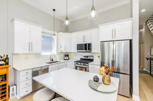 1536 N Artesian Ave, Chicago, IL 60622 - Photo 7