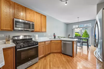 375 Wolcott Lane #375, Batavia, IL 60510 - Photo 11