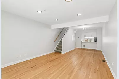 8029 Lincoln Avenue, Skokie, IL 60077 - Photo 9
