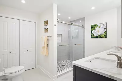 22 Kings Court #22, Westchester, IL 60154 - Photo 19