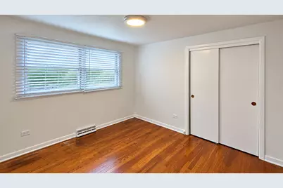 7226 W 60th Place, Summit, IL 60501 - Photo 5