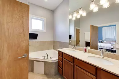 2342 W North Avenue #401, Chicago, IL 60647 - Photo 13