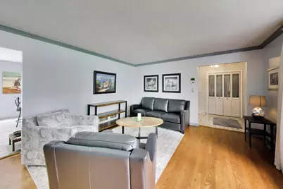 104 N Northampton Drive, Geneva, IL 60134 - Photo 9