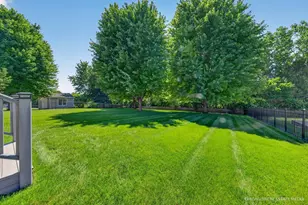 348 Kingsport Ct, Crystal Lake, IL 60012 - Photo 31