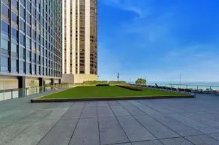 900 N Lake Shore Dr, Chicago, IL 60611 - Photo 21