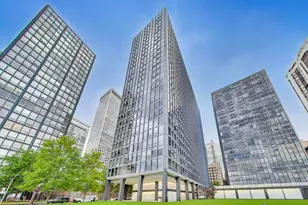 900 N Lake Shore Dr, Chicago, IL 60611 - Photo 1