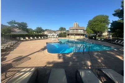 353 Lambert Drive #D-1, Schaumburg, IL 60193 - Photo 3