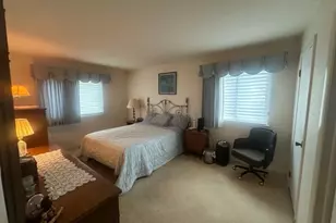 353 Lambert Dr, Schaumburg, IL 60193 - Photo 17