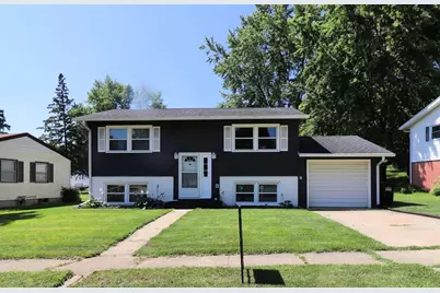 1719 Revere, Freeport, IL 61032 - Photo 5