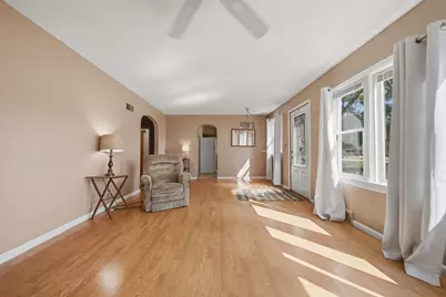 1009 Chicago Avenue, Dixon, IL 61021 - Photo 7