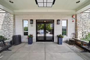 100 Prairie Park Dr, Wheeling, IL 60090 - Photo 3
