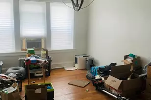 2429 W Foster Ave, Chicago, IL 60625 - Photo 9