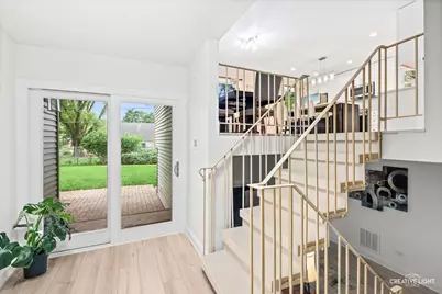 337 E Briarcliff Road, Bolingbrook, IL 60440 - Photo 3