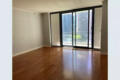 201 N Westshore Drive #1803, Chicago, IL 60601 - Photo 5