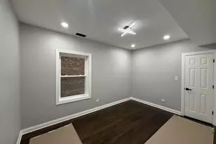 7932 S Champlain Ave, Chicago, IL 60619 - Photo 5