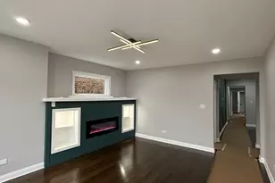 7932 S Champlain Ave, Chicago, IL 60619 - Photo 17