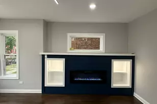 7932 S Champlain Ave, Chicago, IL 60619 - Photo 3