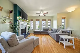 825 W Eastwood Ave, Chicago, IL 60640 - Photo 3