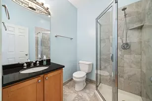 825 W Eastwood Ave, Chicago, IL 60640 - Photo 17