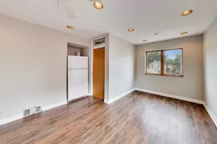 4950 W Gunnison St, Chicago, IL 60630 - Photo 19