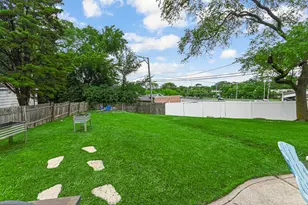 17561 Sycamore Dr, Homewood, IL 60430 - Photo 9