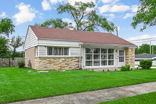 17561 Sycamore Dr, Homewood, IL 60430 - Photo 5
