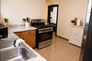 1519 N Latrobe Ave, Chicago, IL 60651 - Photo 9