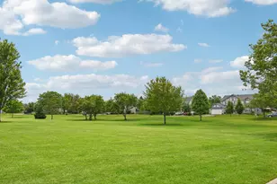 2011 Glenmoor Dr, West Dundee, IL 60118 - Photo 57